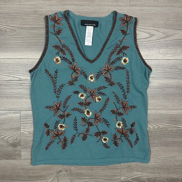 Jones New York Tops - Teal Knit Beaded Tank Top -‎ SIZE M Jones New York Floral Sequins Fall Elegant
